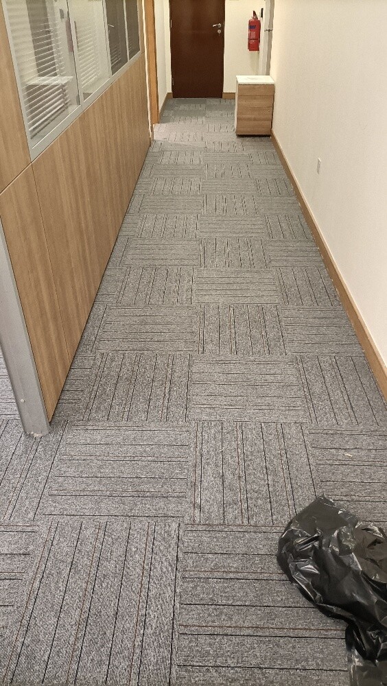 office Tiles carpet - 6