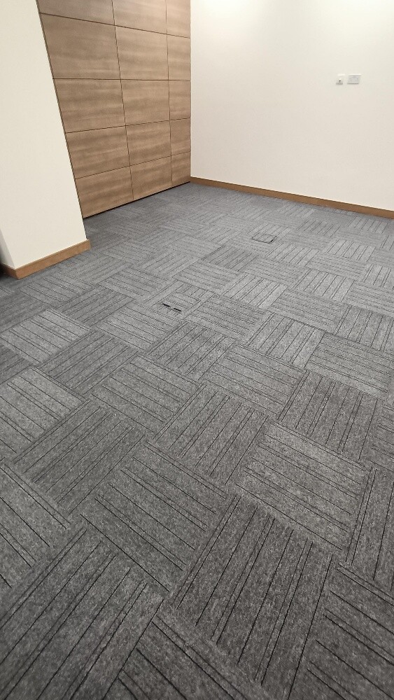 office Tiles carpet - 5
