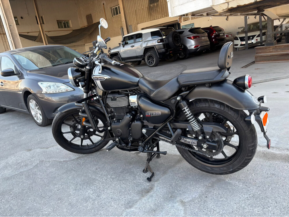 Motorcycle Royal enfield meteor - 4