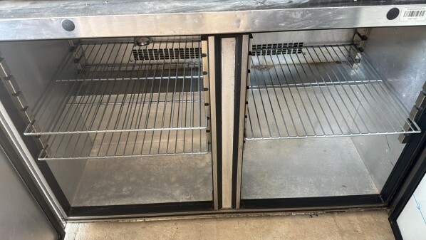 DISPLAY FRIDGE AND CHILLERS - 7