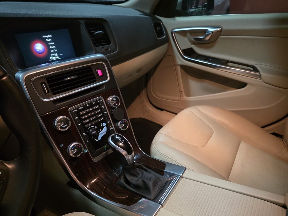 Volvo S60 2017 - 6