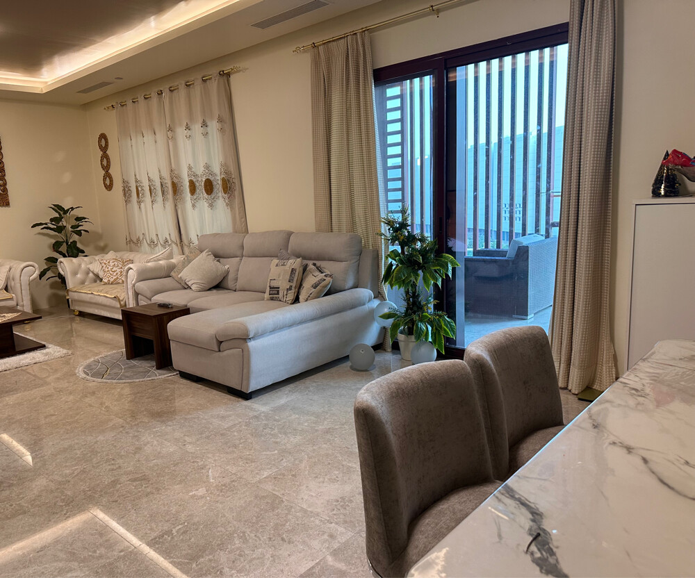 3 Seater Grey L-Shaped Sofa - 1