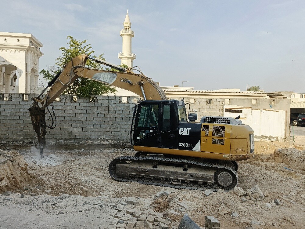 Excavator for Rent - 5