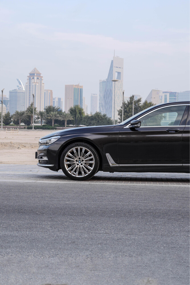 BMW 730 li 2019 - 8