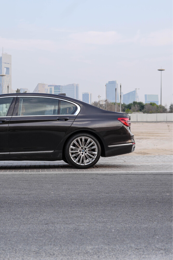 BMW 730 li 2019 - 7