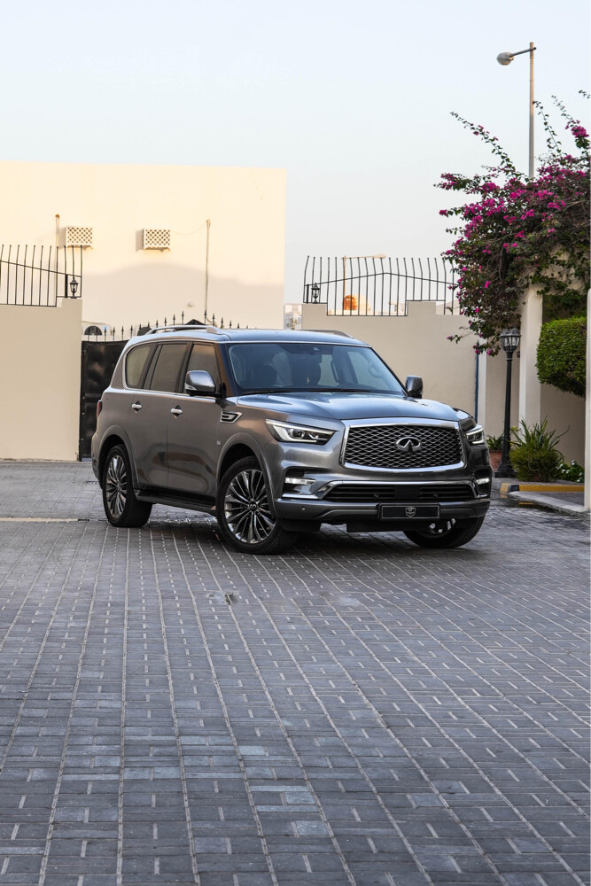 Infiniti QX80 2018  - 1