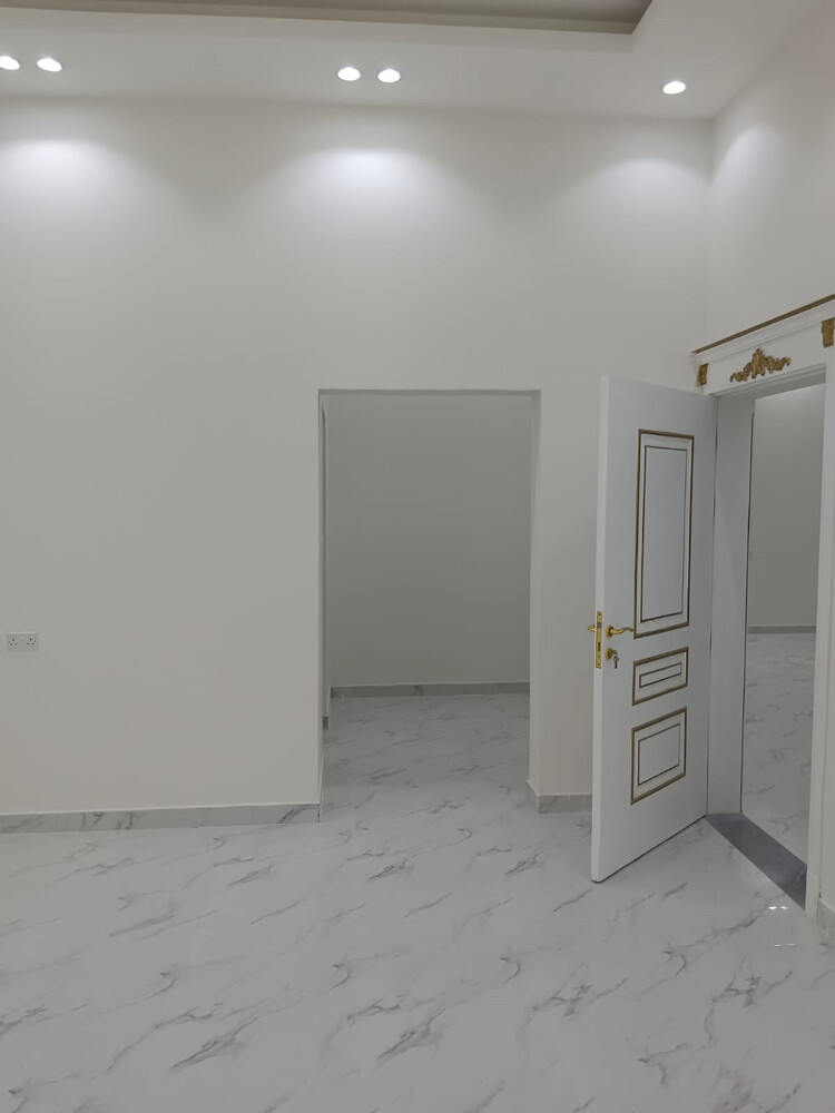 للبيع عمارة ممتازه ف مدينة خليفة - 4