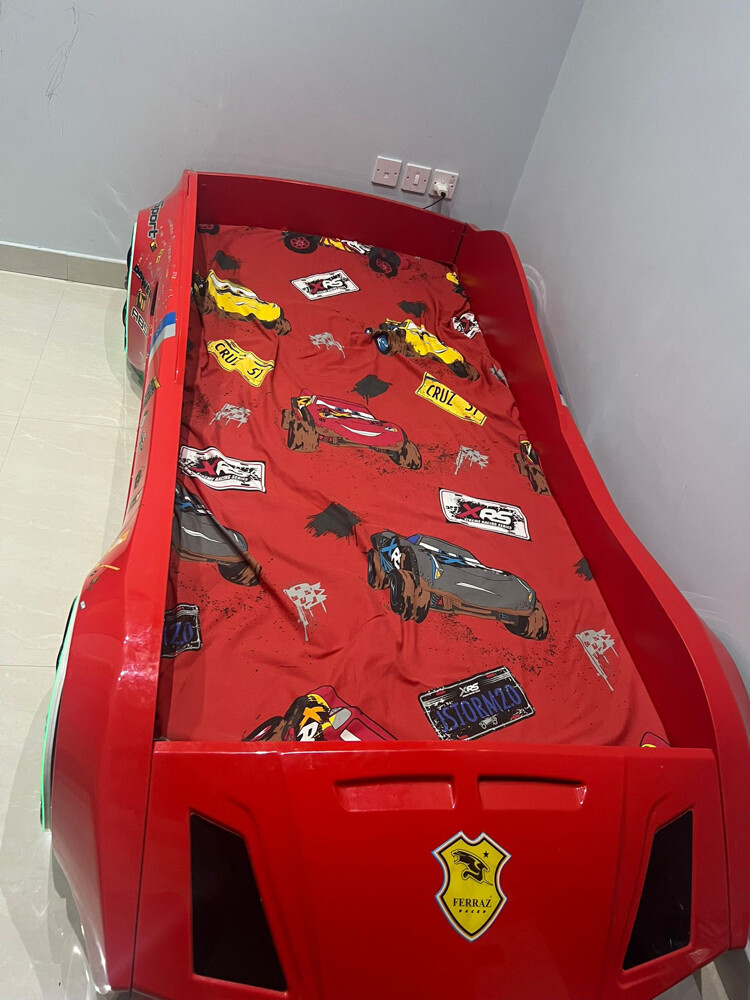 kids bed + mattress - 1