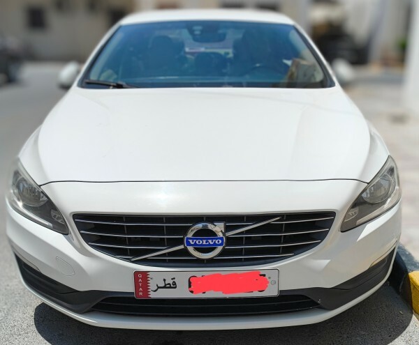 Volvo S60 T4 Sedan - 1