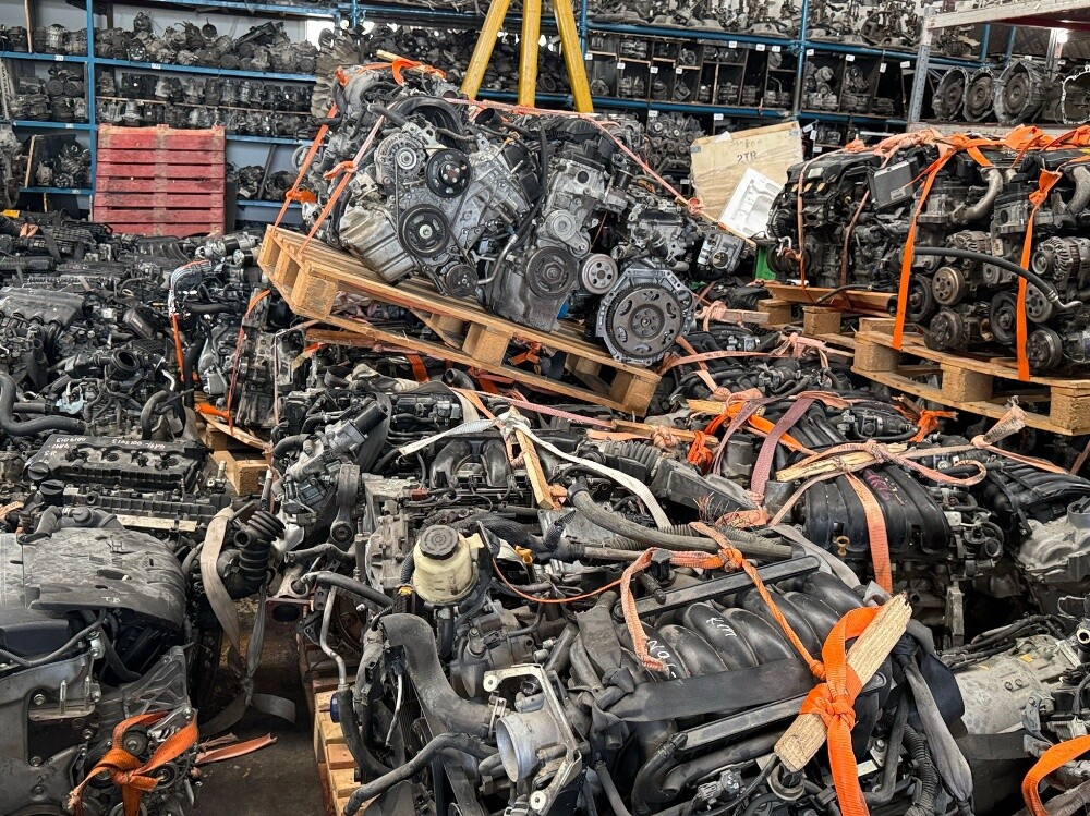 tiida 1.6 engine Japanese - 4
