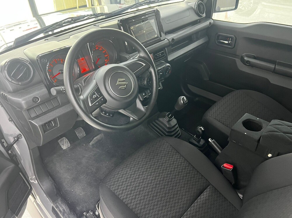 Suzuki Jimny 2026 only 700KM — photo 5 for sale in Qatar