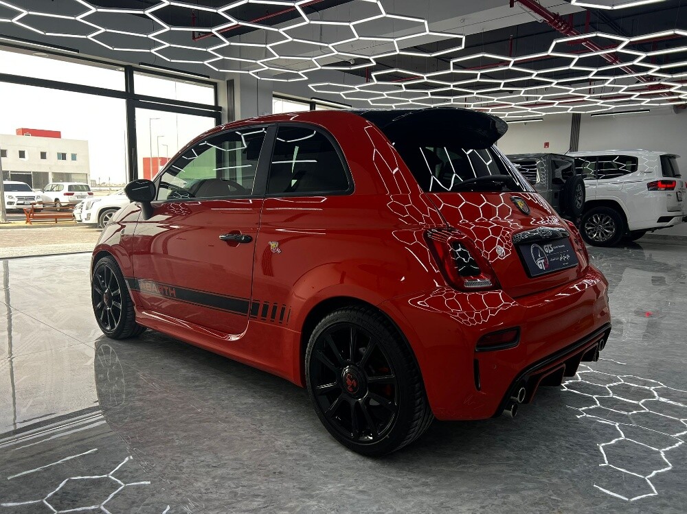 Fiat Abarth 695 tourismo — photo 6 for sale in Qatar