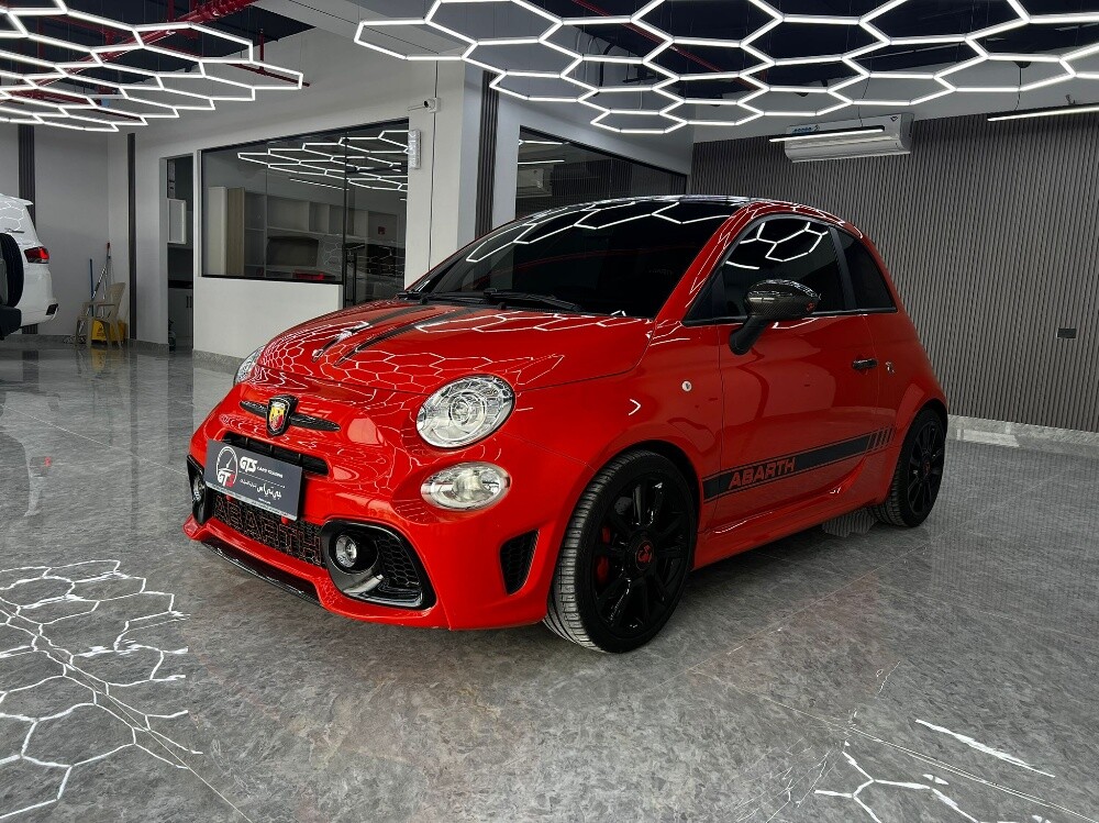 Fiat Abarth 695 tourismo — photo 1 for sale in Qatar