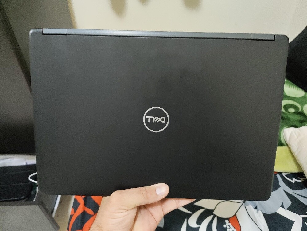 Dell Laptop - 9