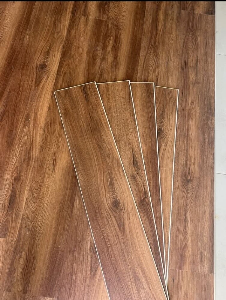 Barkiya flooring and wallpaper - 3