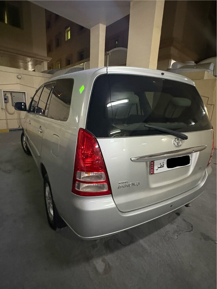 TOYOTA Innova 2006 (Family used) - 2