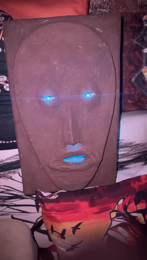 Illuminated face mask - 1