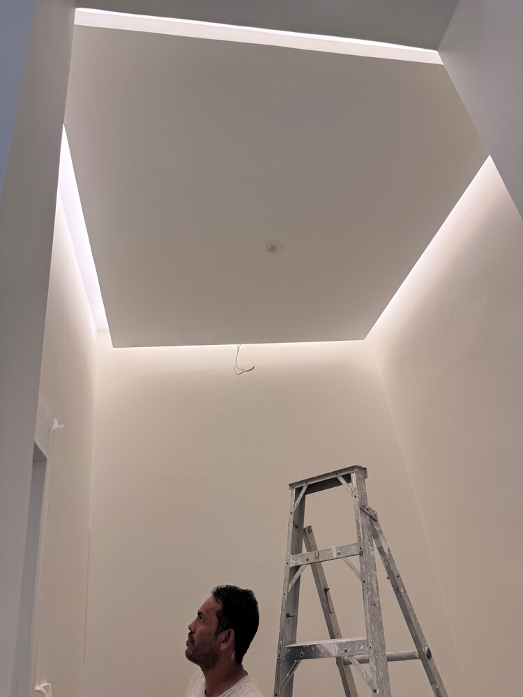 Paint cypsum and ceramic - 2