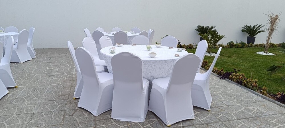 طاولات مستطيلة ودائرية - 21