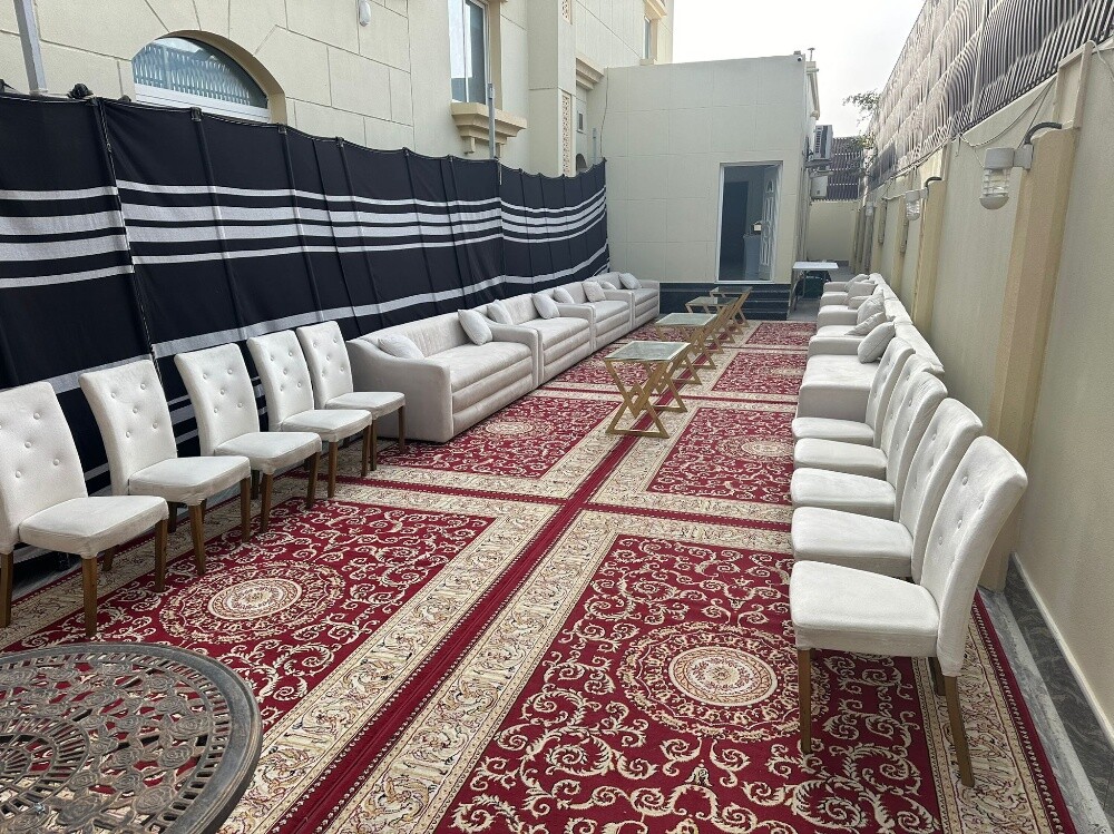 طاولات وكراسي - 12