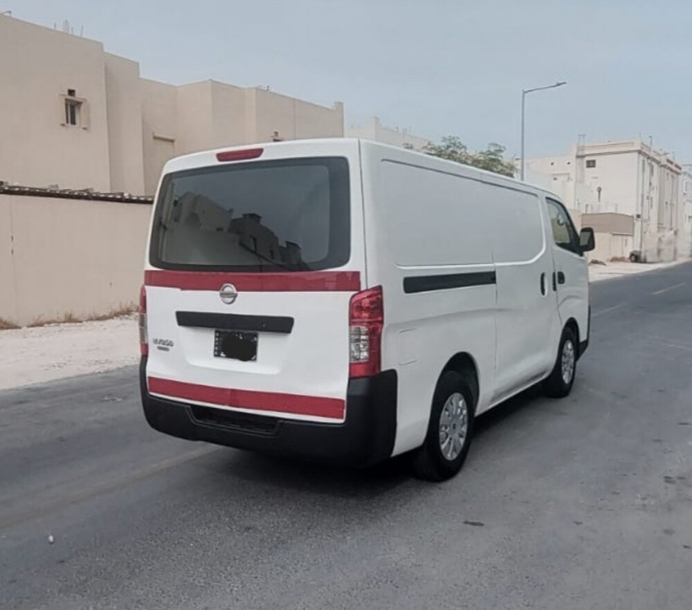 NISSAN URVAN - 6