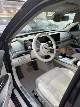 Genesis GV60 Fully Electric - 5