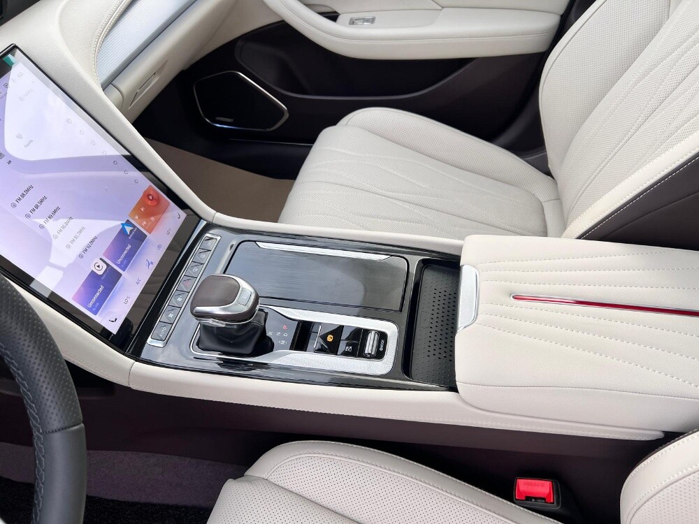HONGQI H5 OUSADO 2025 — photo 7 for sale in Qatar