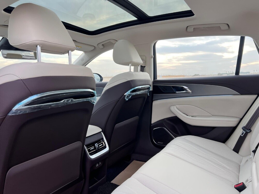 HONGQI H5 OUSADO 2025 — photo 9 for sale in Qatar