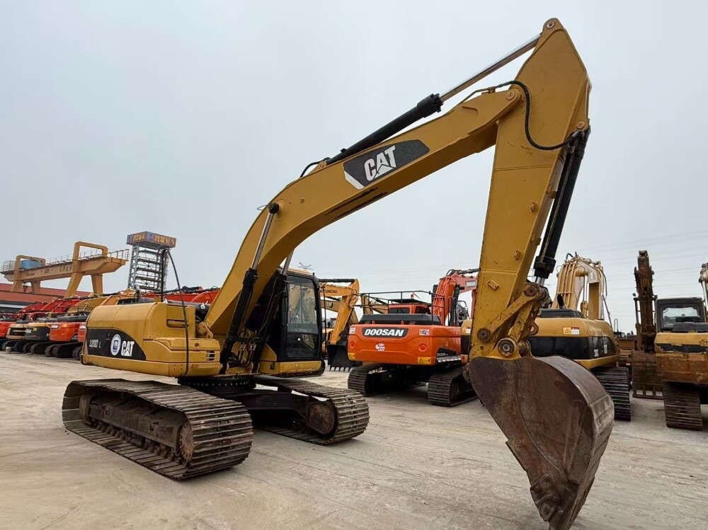 excavator - 1