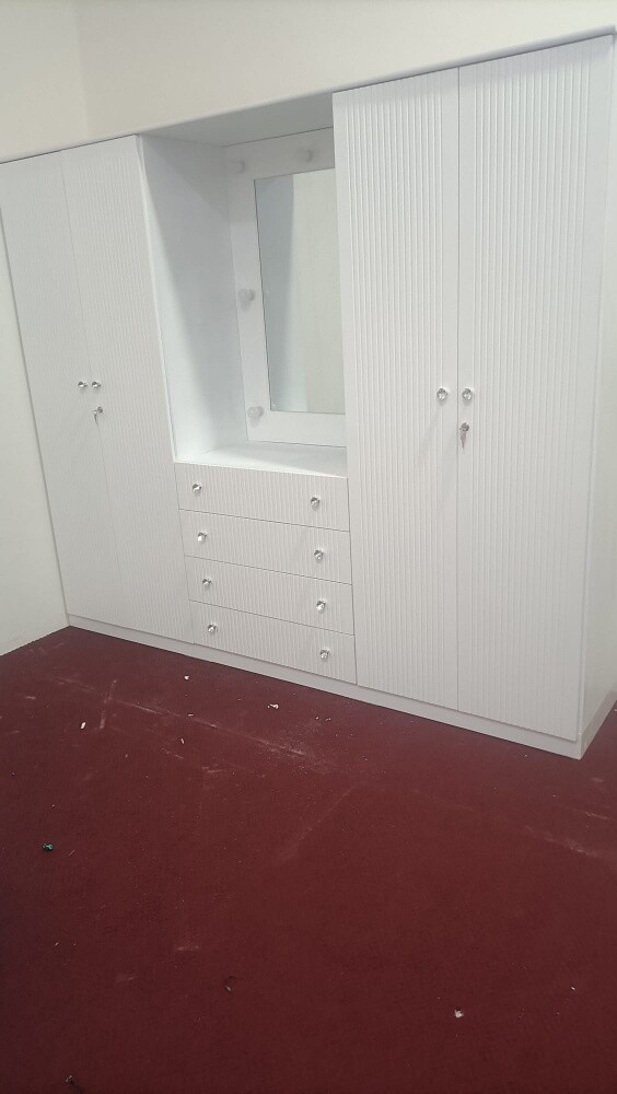 cabinet - 16