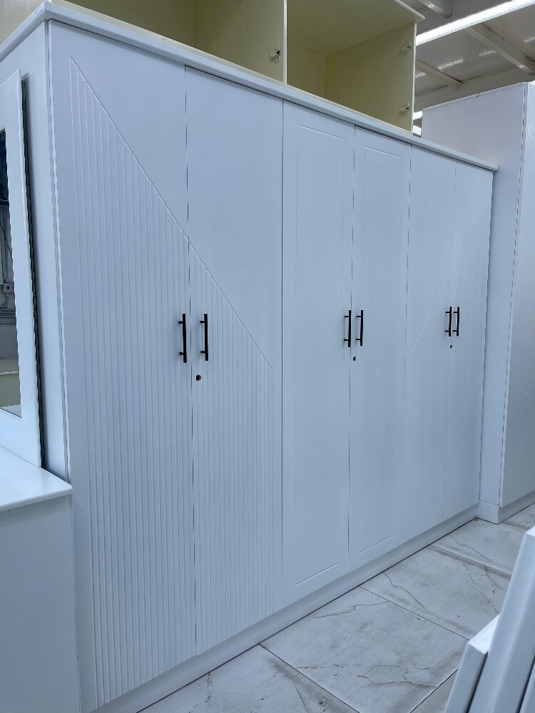 cabinet - 2