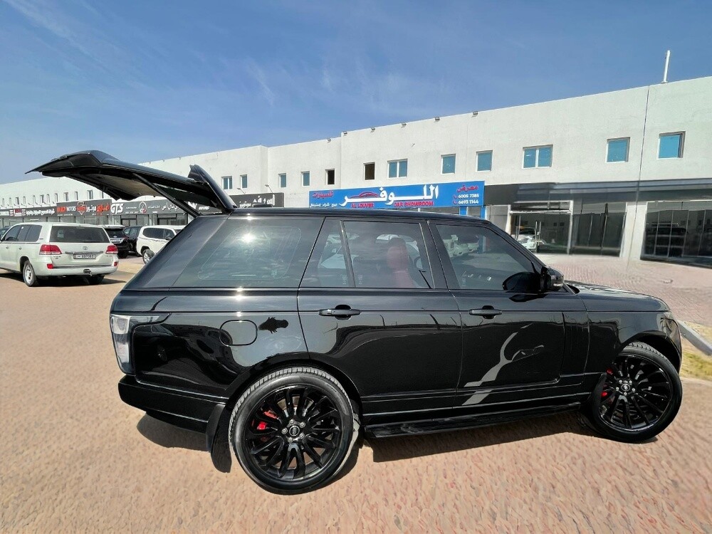 Range Rover Vogue SE Supercharged — photo 23 for sale in Qatar