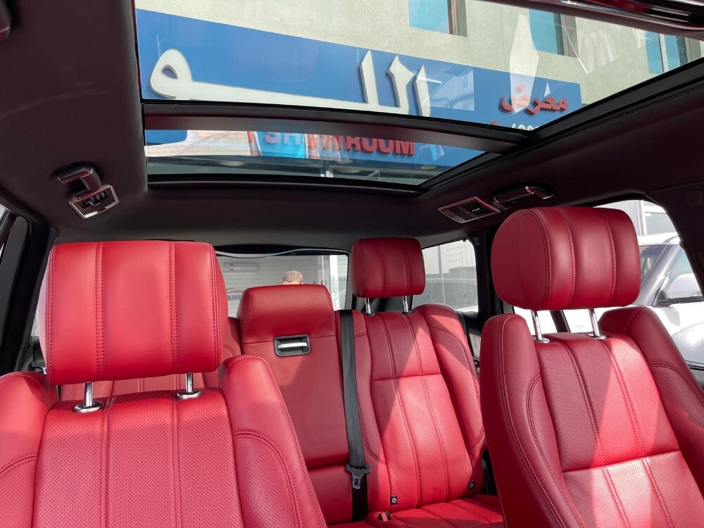 Range Rover Vogue SE Supercharged — photo 11 for sale in Qatar