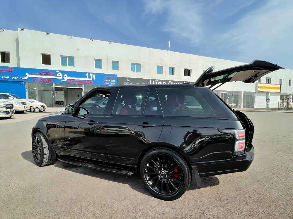 Range Rover Vogue SE Supercharged — photo 19 for sale in Qatar