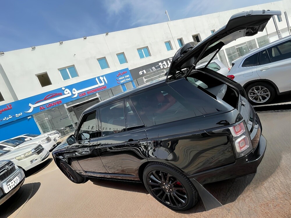Range Rover Vogue SE Supercharged — photo 18 for sale in Qatar