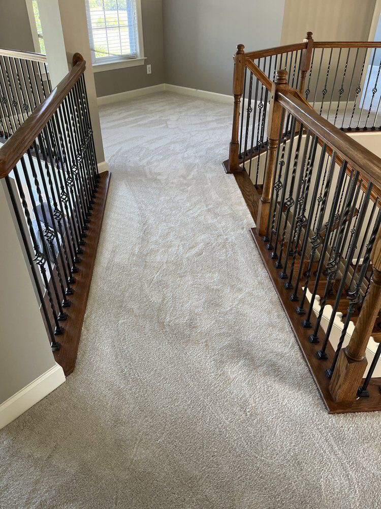 Carpet room and stairs - 3