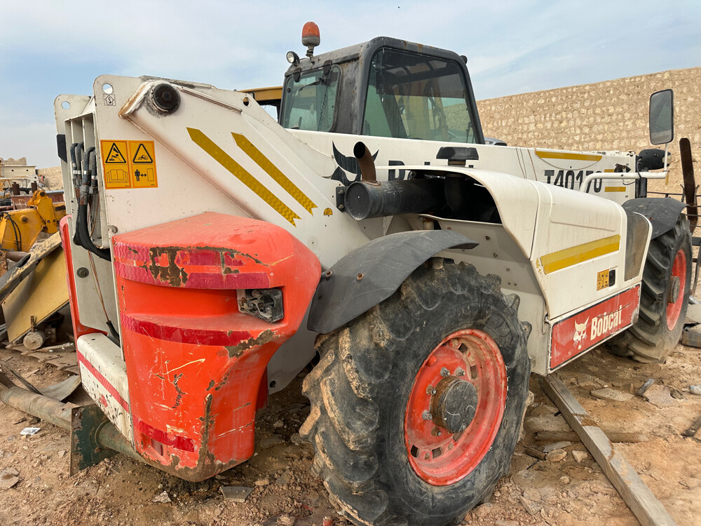 Bobcat T40170 Telehandler 2013 - 1