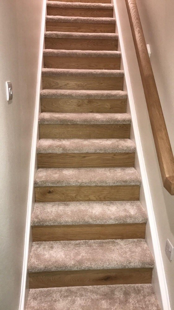 Carpet & Parquet Stairs - 14