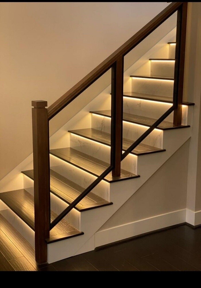 Carpet & Parquet Stairs - 22