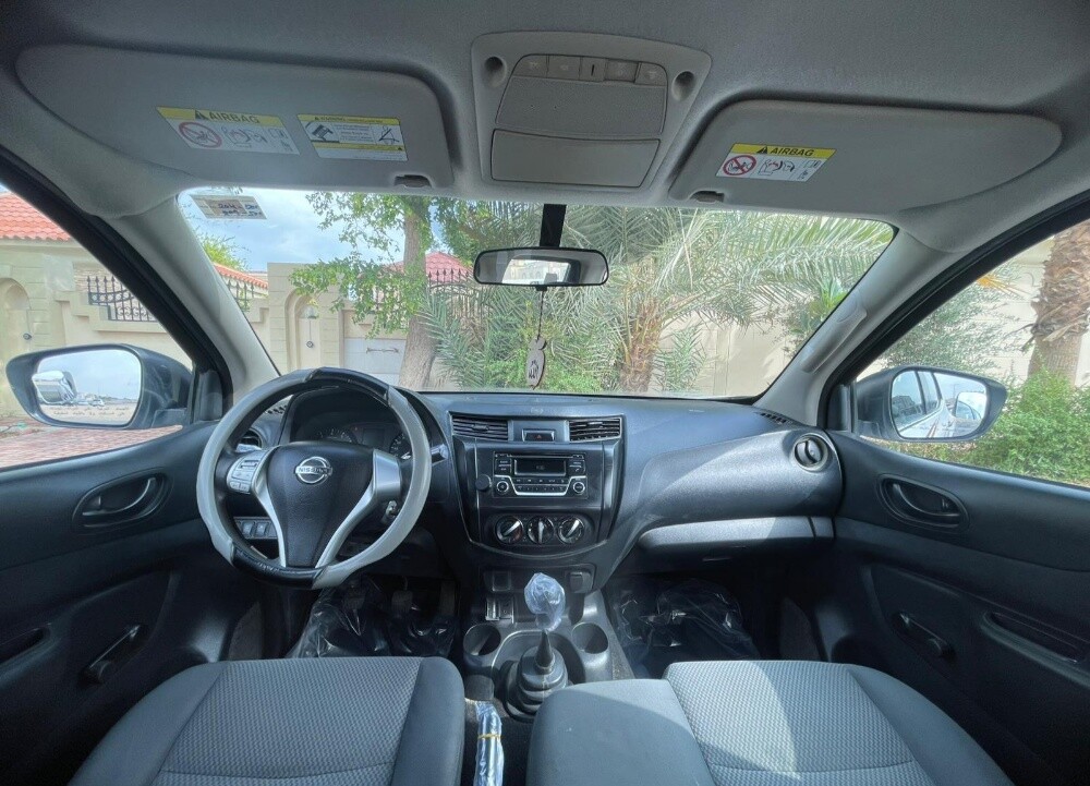 NISSAN NAVARA - 9