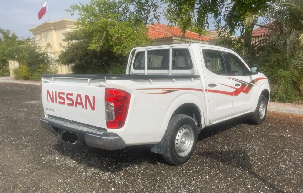 NISSAN NAVARA - 7