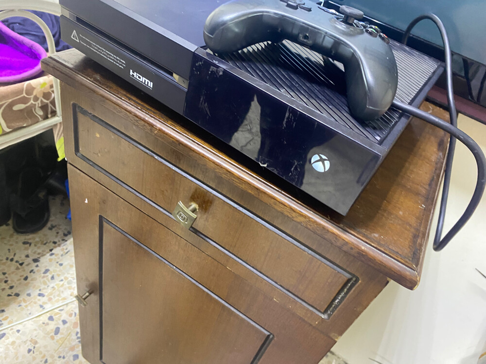 XBOX 1 - 4