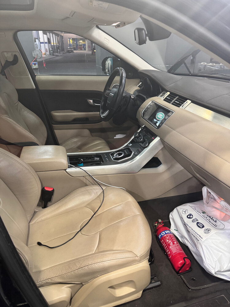 EVOQUE 2015 - 9