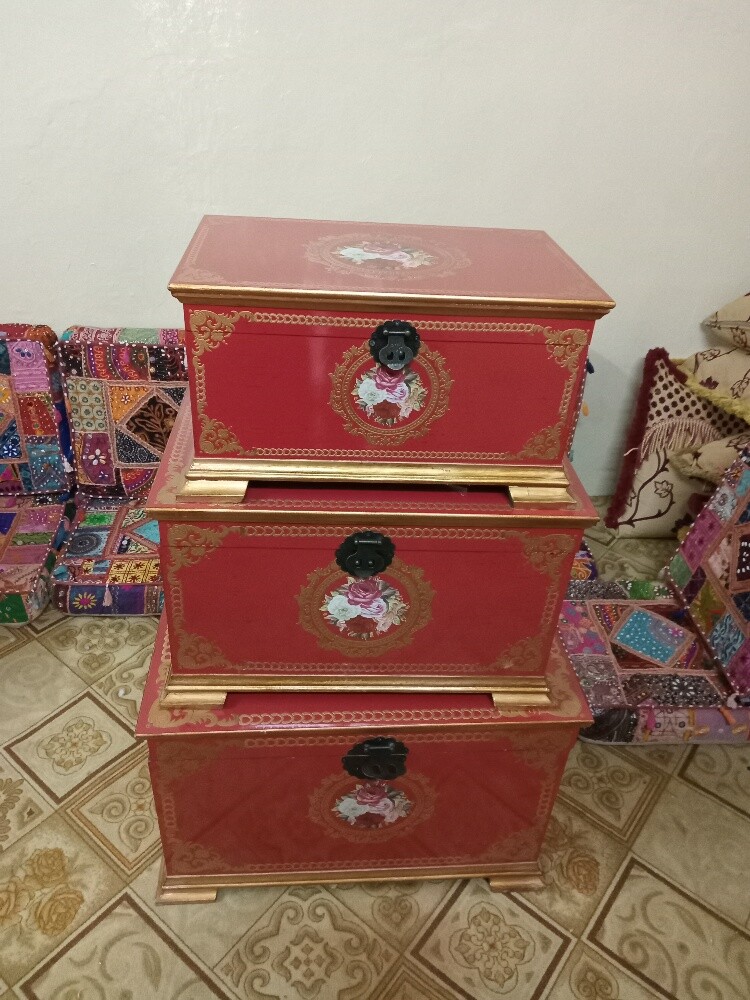 3 BIG Chests - 4