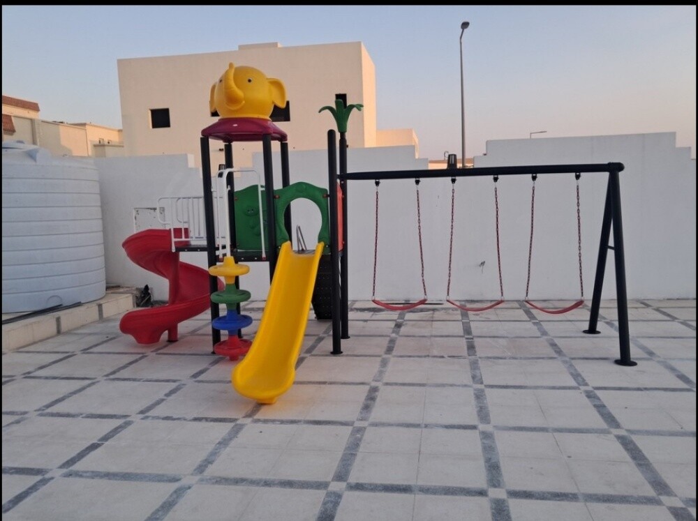بلاي ستيشن للأطفال - 1