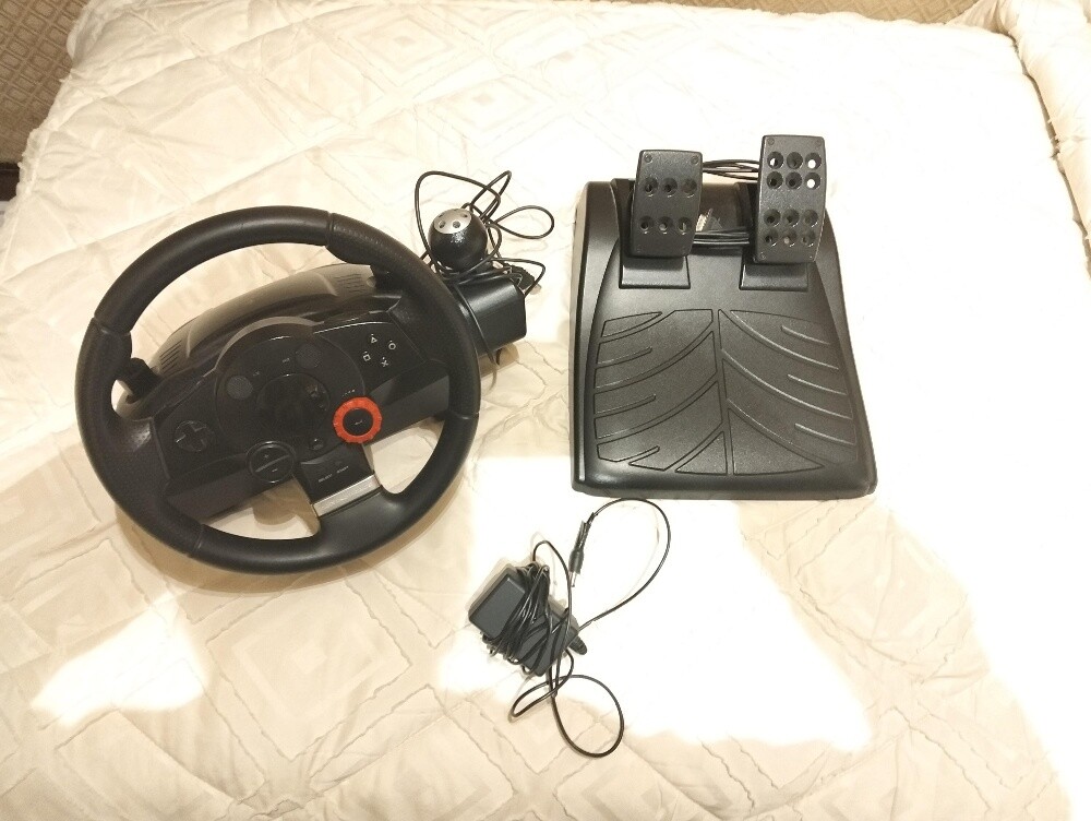 Logitech Driving Force GT - 1