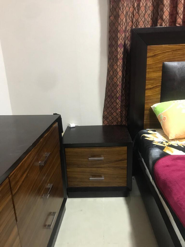 غرفة نوم بحالة جيدة جدا للبيع  - 2