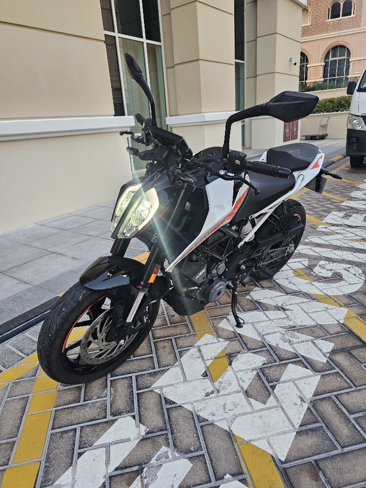 KTM Duke 390 - 4