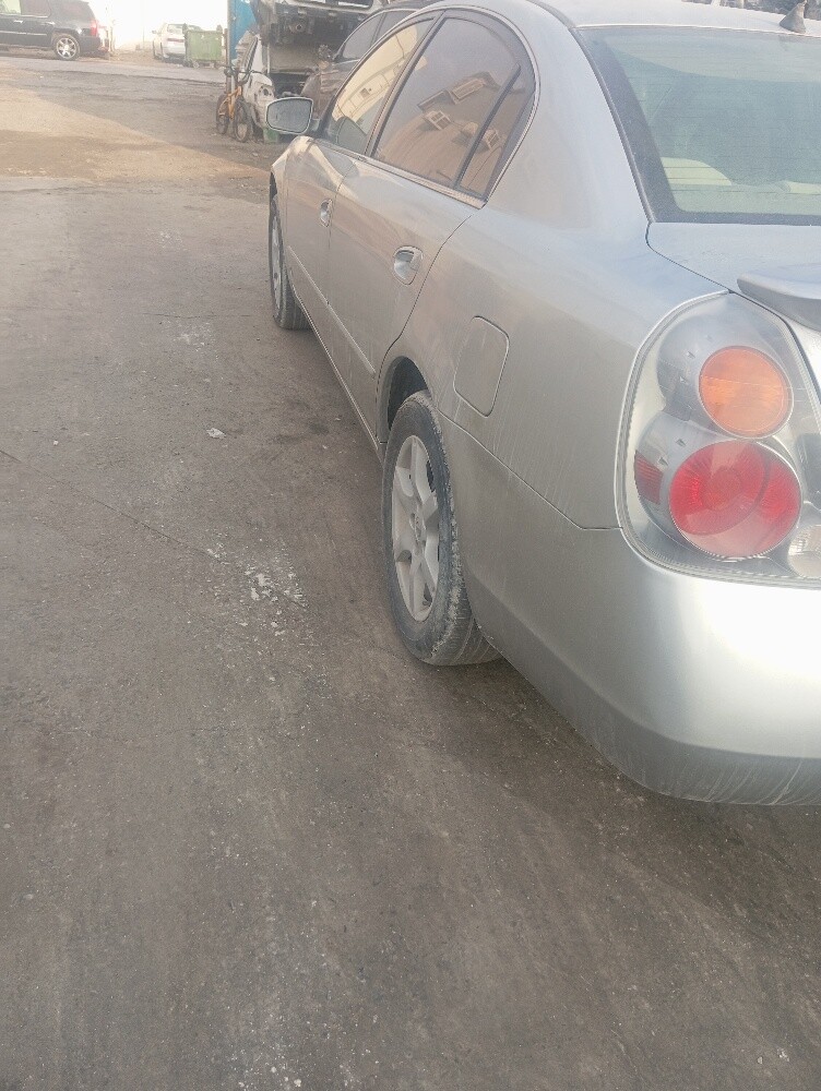 nissan Altima all parts available - 1