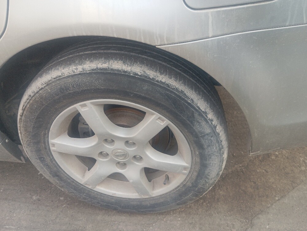 nissan Altima all parts available - 3